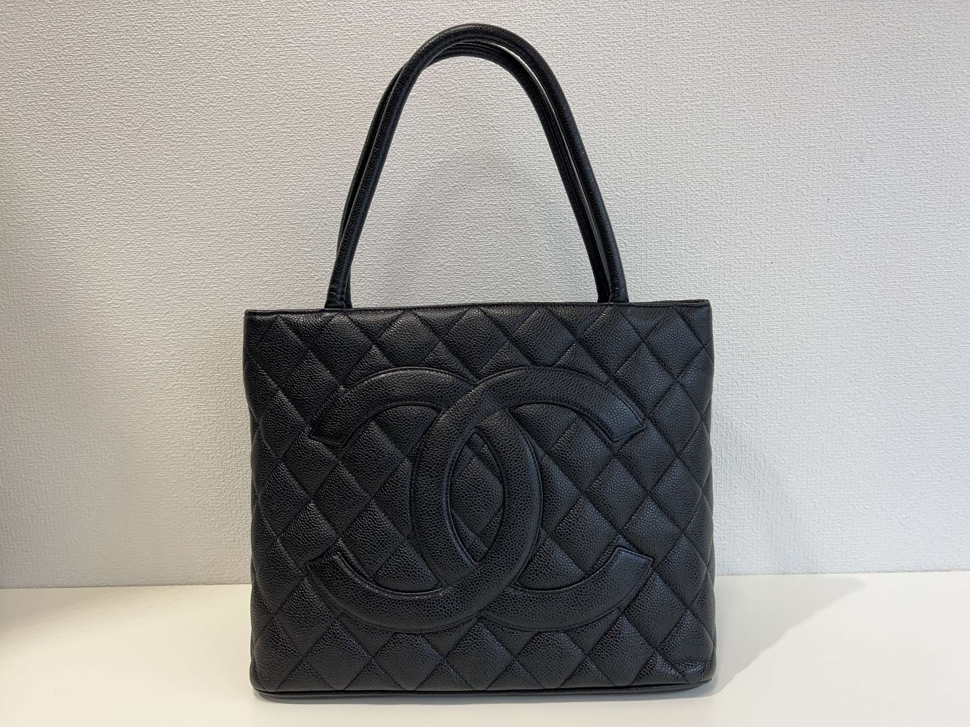 CHANEL キャビアスキン復刻トート