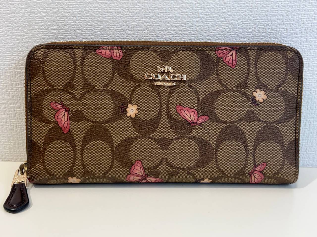 COACH　長財布